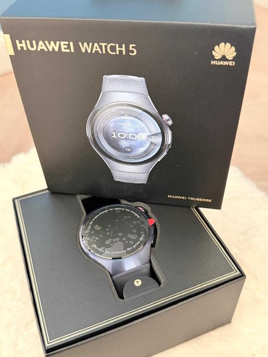 Ceas titan Huawei Watch 5