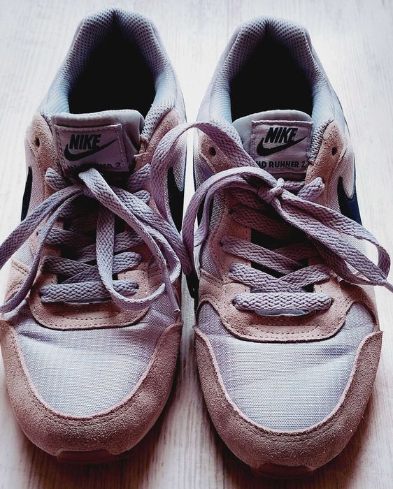 Маратононки дамски Nike MD Runner 2