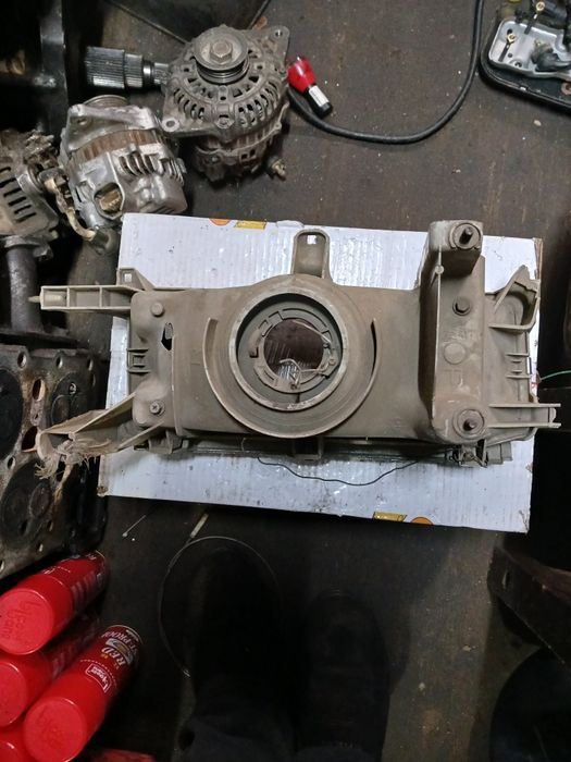 Фара Тоета Марк2 кузов 70-78