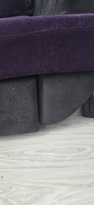 Голям ъглов диван