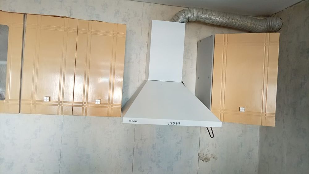 Продам кухонный гарнитур
