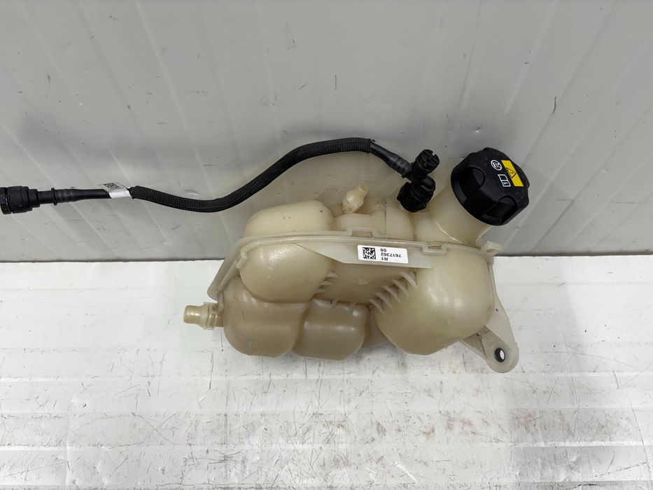 Разширително Казанче за БМВ Ф40 Ф45 Ф48 Ф39 BMW F40 F45 F48 F39