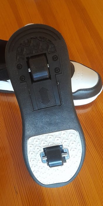 Обувки с ролери, унисекс