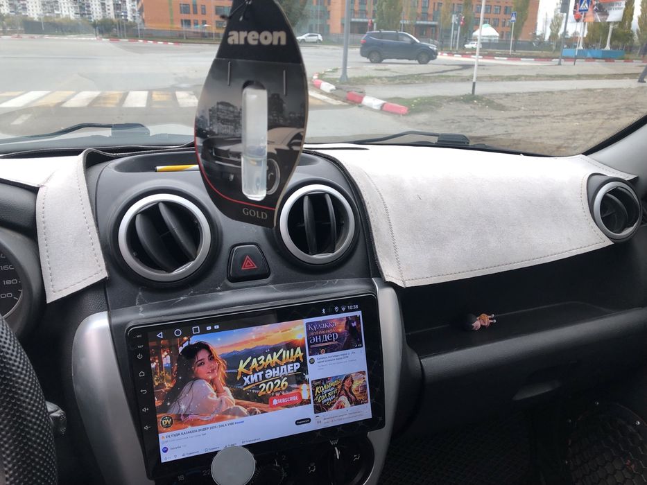 Продам накидка на панел Лада гарнта