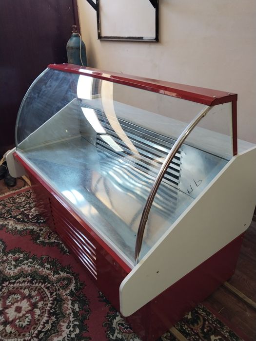 Витрина холодильник сатылады!