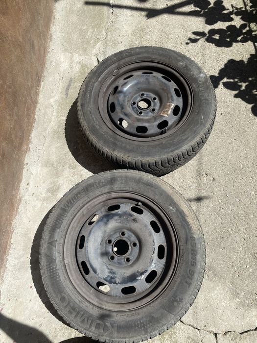 Vând jante de tablă vw cu  cauciucuri 195/65/15 91H