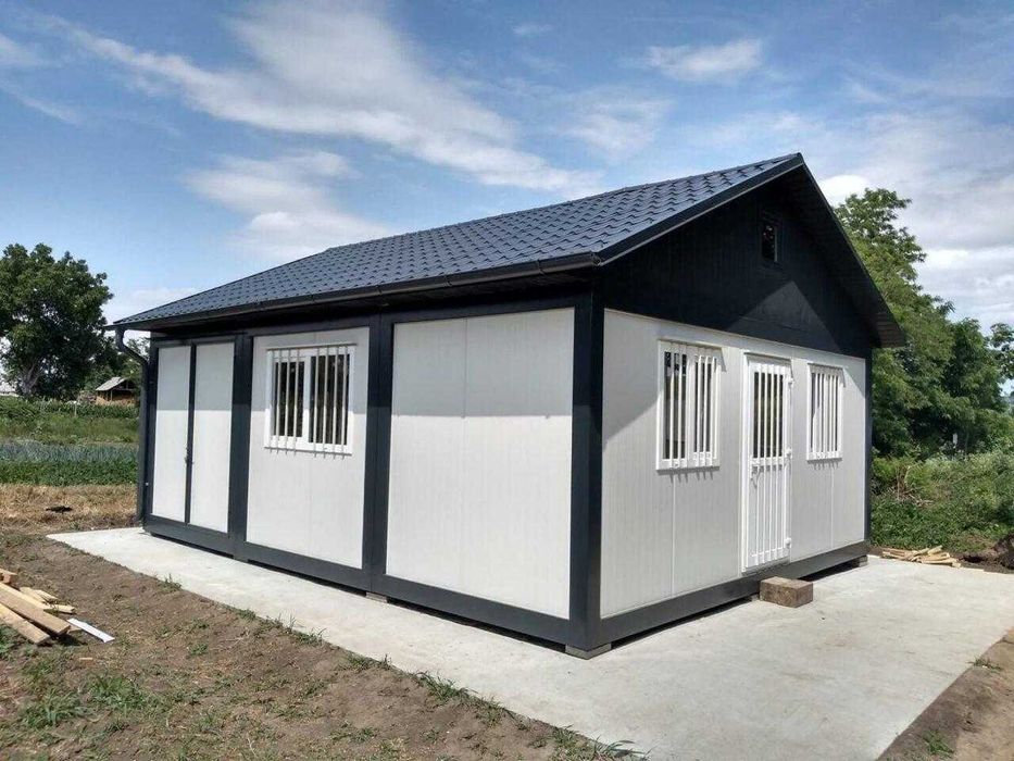 Case pe structura metalica