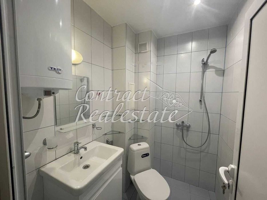 НОВ Едностаен Обзавеен Погребите !