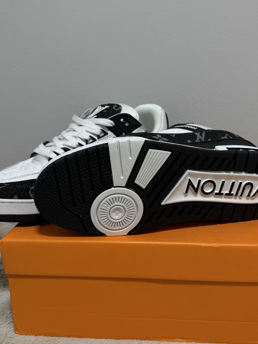 Louis Vuitton trainer black/white