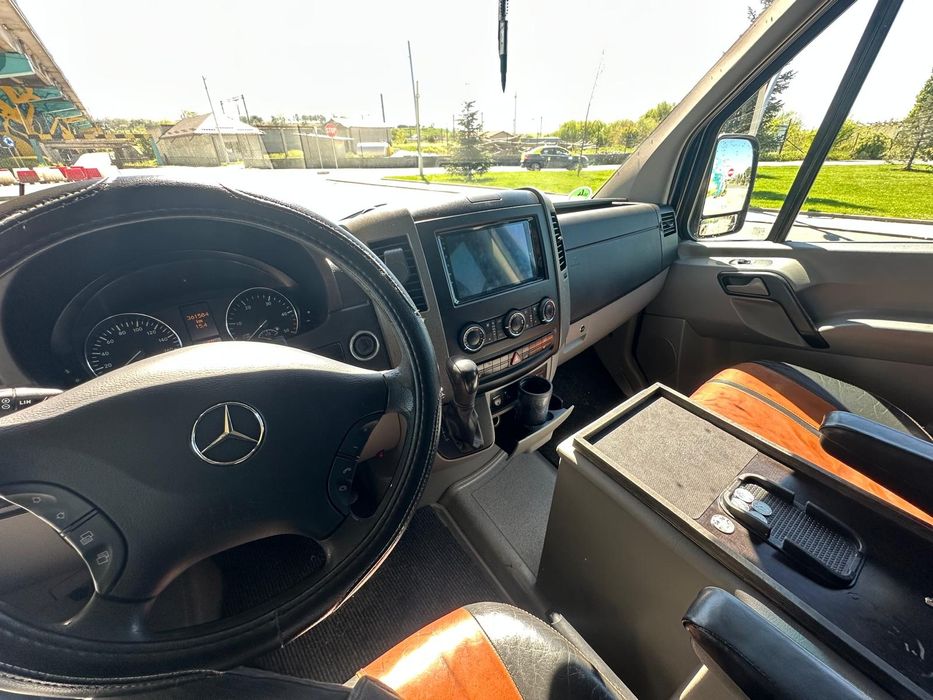 Mercedes Sprinter
