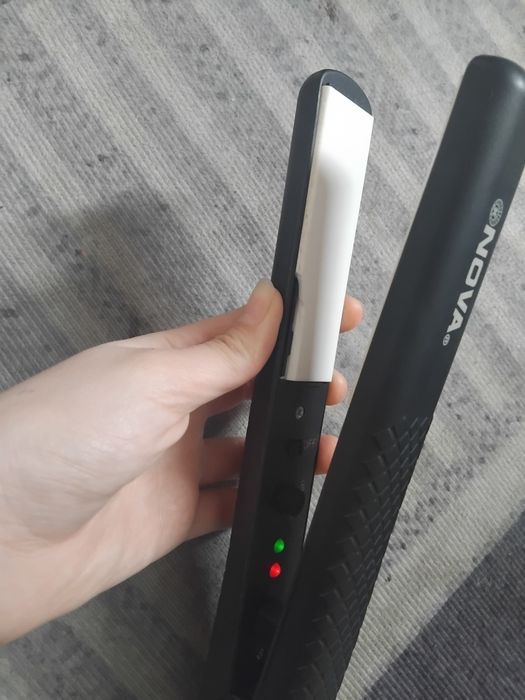 Продам утюжок для волос