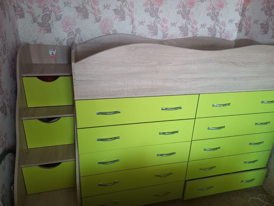 Продам детскую кровать