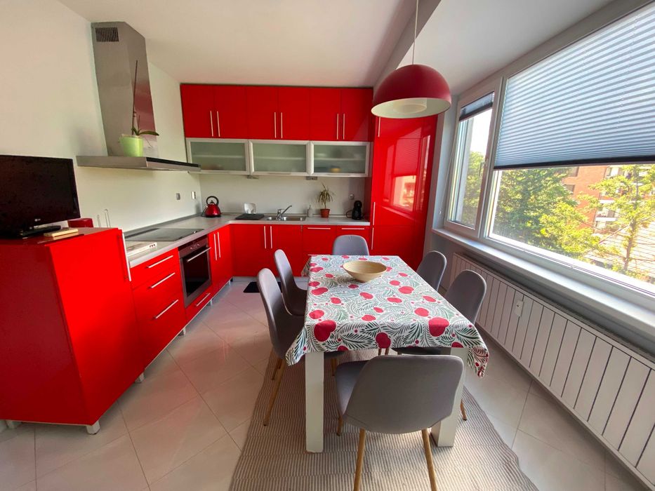 Продава се Двустаен апартамент в София, Изток - 71 кв.м за 4085 €/кв.м - Снимка #1