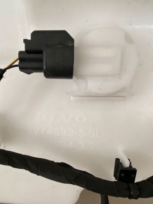 Vas Spalator Faruri + Pompita Volvo XC40 32274693