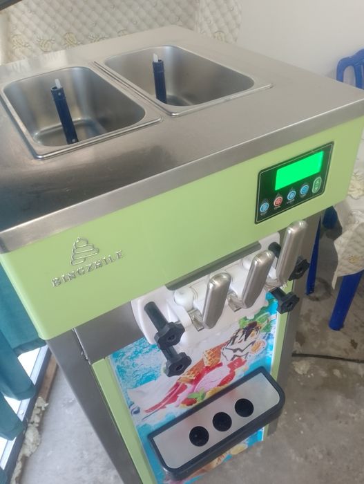 Мороженое аппарат фрезер