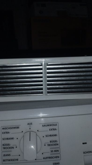 Сушилня термопомпа  AEG