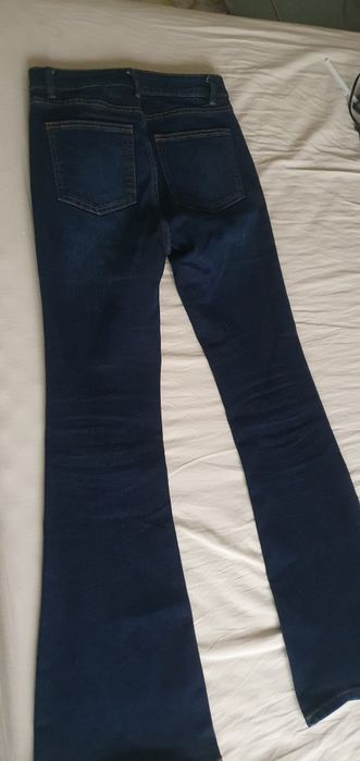 Blugi damă evazați