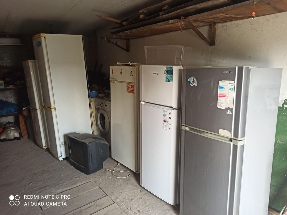 Продам рабочие холодильники морозильники