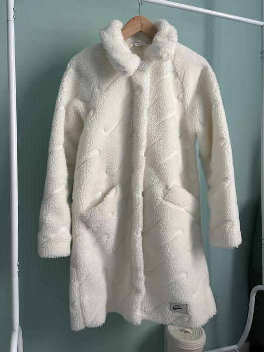Дамско палто Nike