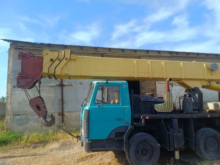 Автокран 50 тонн