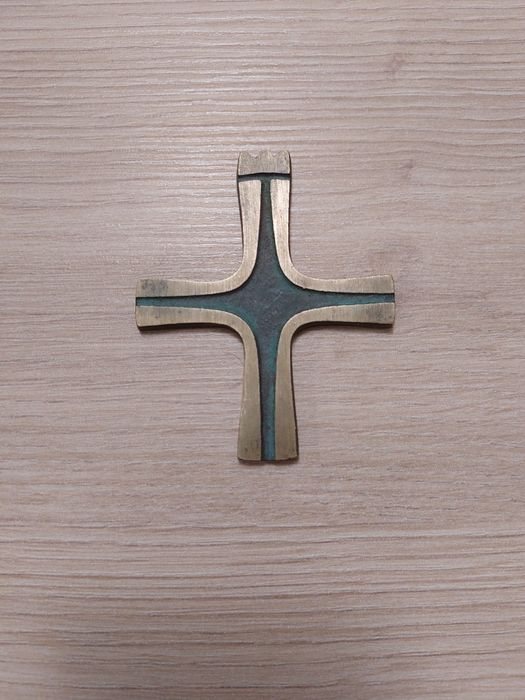 Стари религиозни кръстове