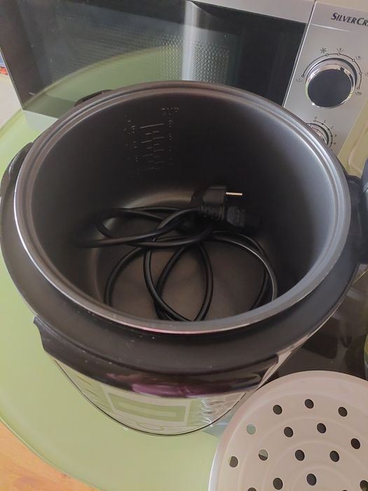 Oală de gătit la abur