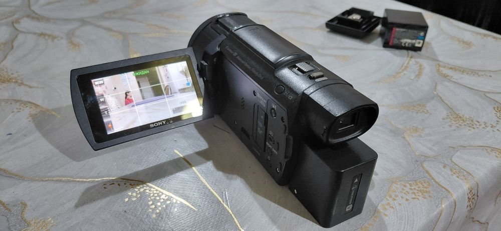 Продам Sony AX53