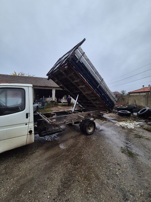 Самосвал Форд транзит