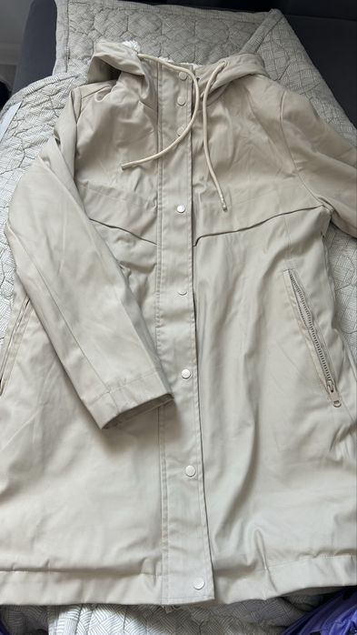 Женская куртка весна-осень