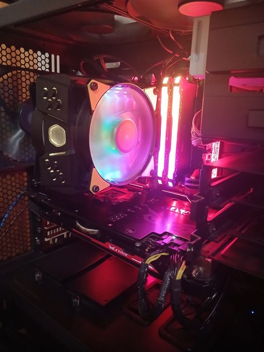 Cooler Master MasterAir MA410M TUF Gaming Edition
28