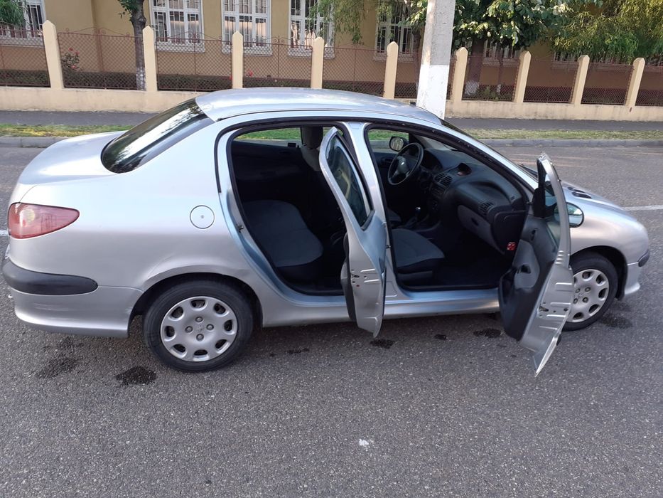 Peugeot 206 1.4 benzina 2008
