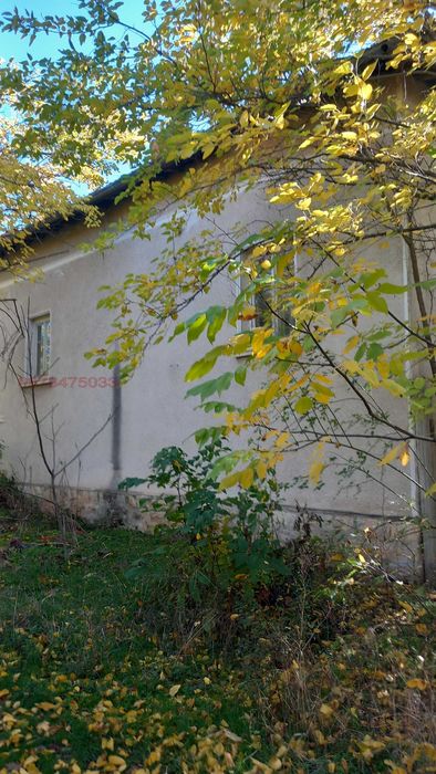 Продава се Къща в с. Буковец, Област Враца - 67 кв.м за 114 €/кв.м - Снимка #1