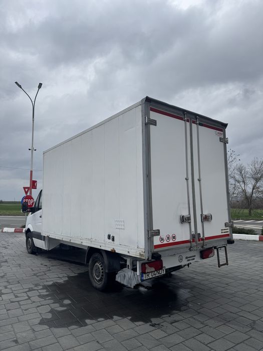 Mercedes Benz Sprinter