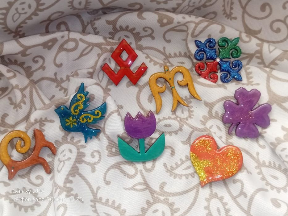 ЭТНОБРОШЬ продается