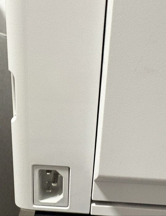 Imprimanta laser whireless ricoh