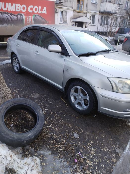 Тойота Авенсис  2003г