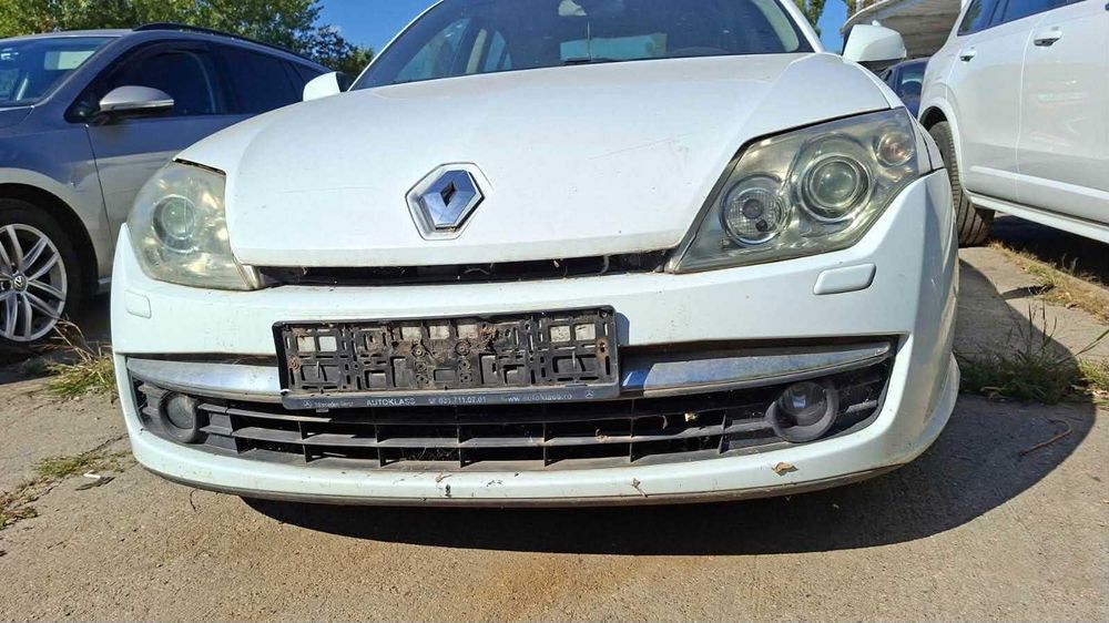 Dezmembrez Renault Laguna 3 Hatchback - 2.0 Diesel Din 2010 - Cutie Automata - M9R-E8