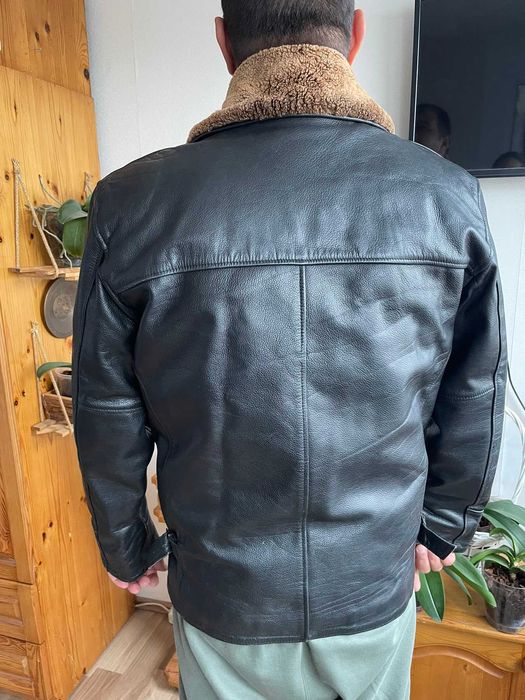 Черно яке от кожа телешки бокс