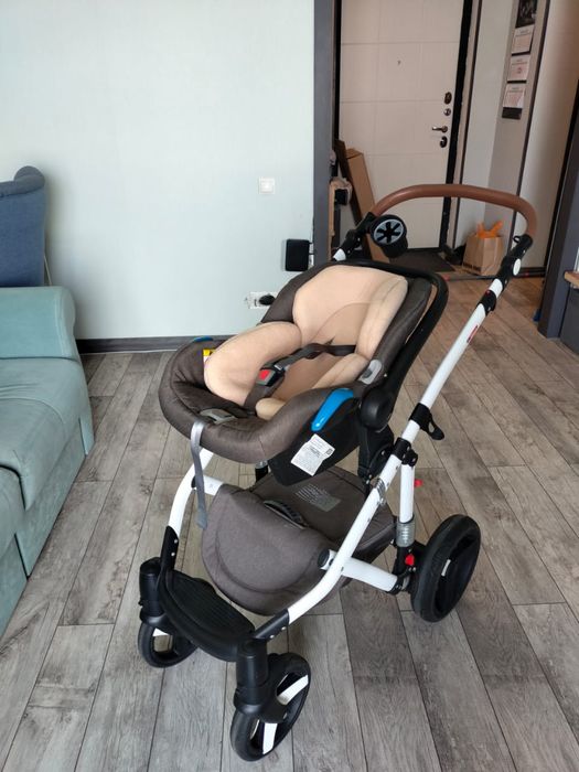 Продаю каляску 3 в 1