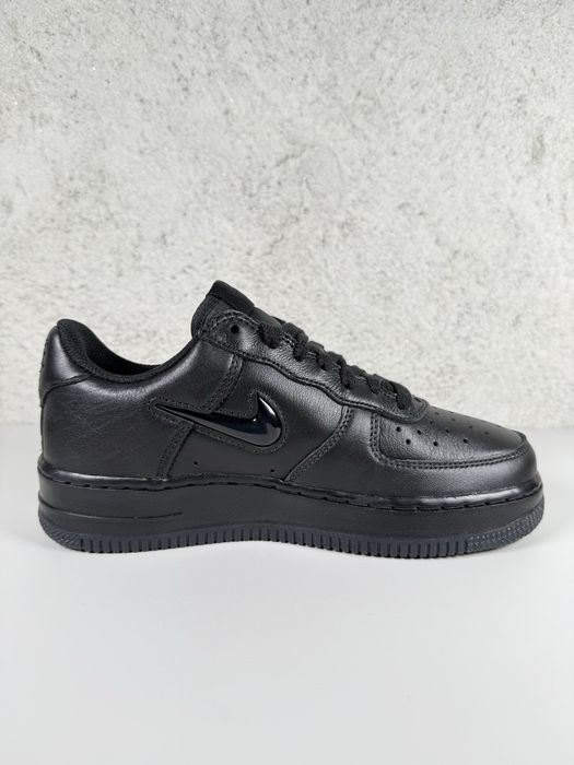 Nike Air Force 1 Low Retro Jewel Triple Black