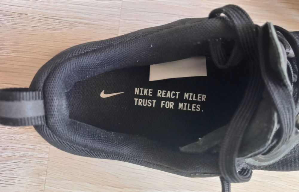 Маратонки Nike React Miler 40.5