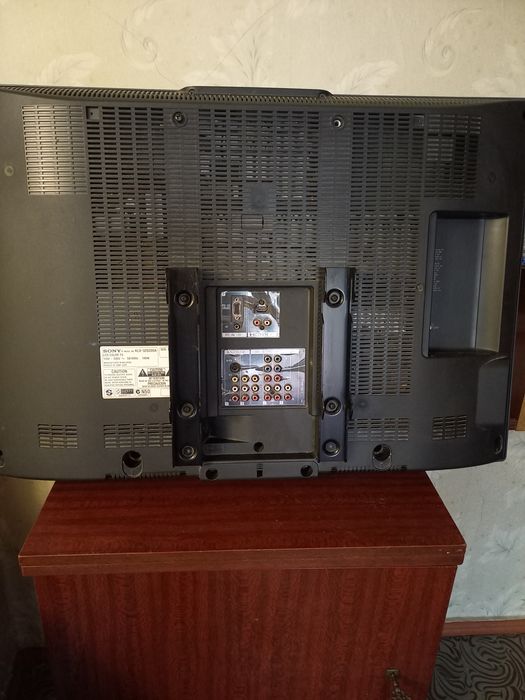 Продаётся телевизор