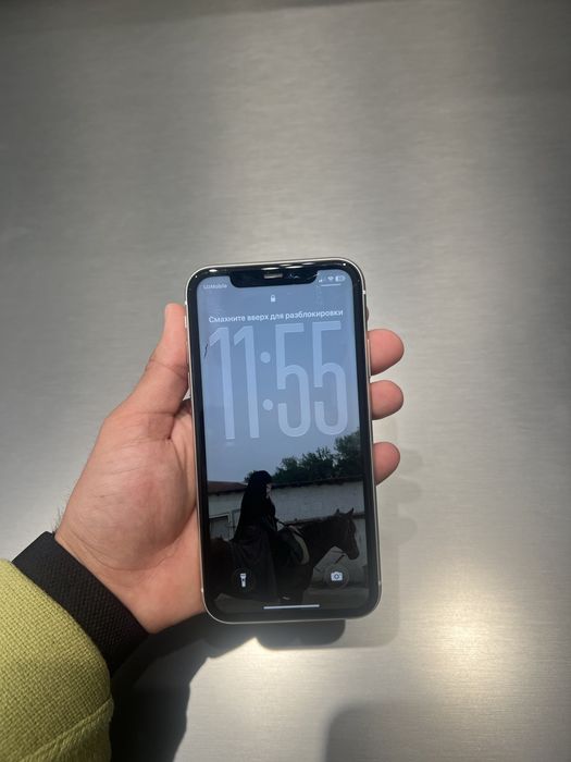 Iphone 11 white 128 gb
