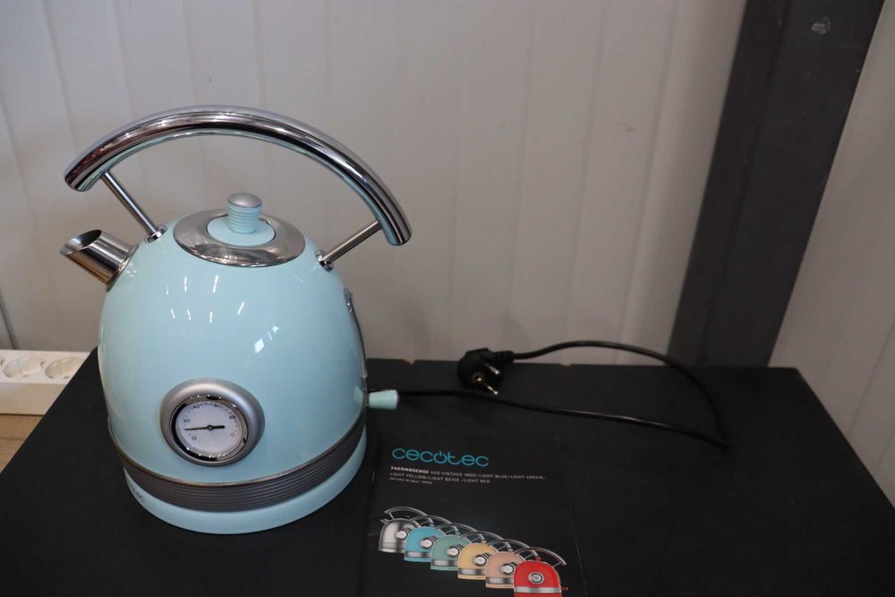 Електрическа кана Cecotec Thermosense 420 Vintage Light Blue