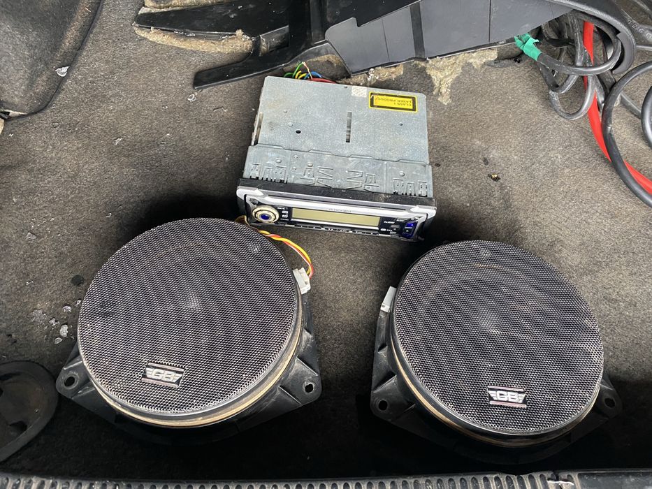 Магнитола оригинал с aux