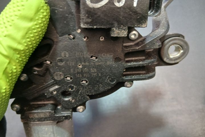 Motoras stergator luneta 0390201826 5K6955711A 0390201826 5K6955711A