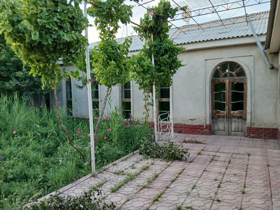 Участок сотилади