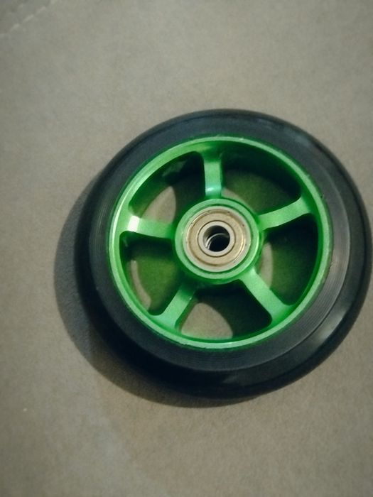 Продам колёсики просто так не пишите