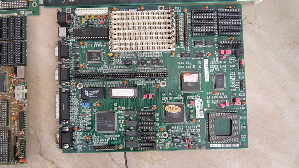 6 retro placi de baza defect