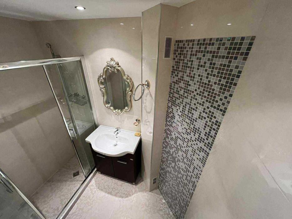 Тристаен имот в кв.Лозенец